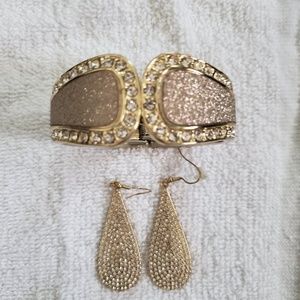 Gold plated bracelet and earrings set